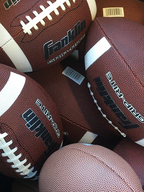 育圈为此震 育圈为此震