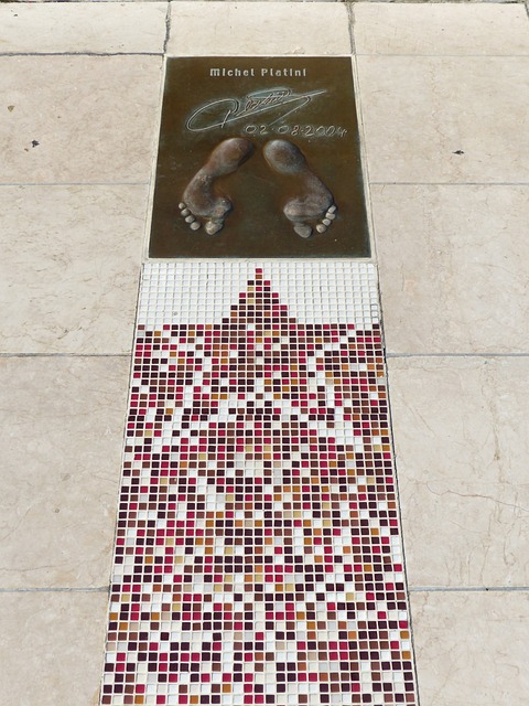 巨亏而退出 巨亏而退出