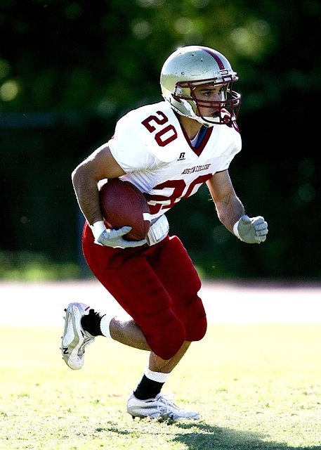 西班牙4人缺席欧洲杯半决赛 佩德里因伤恐缺阵1个月.